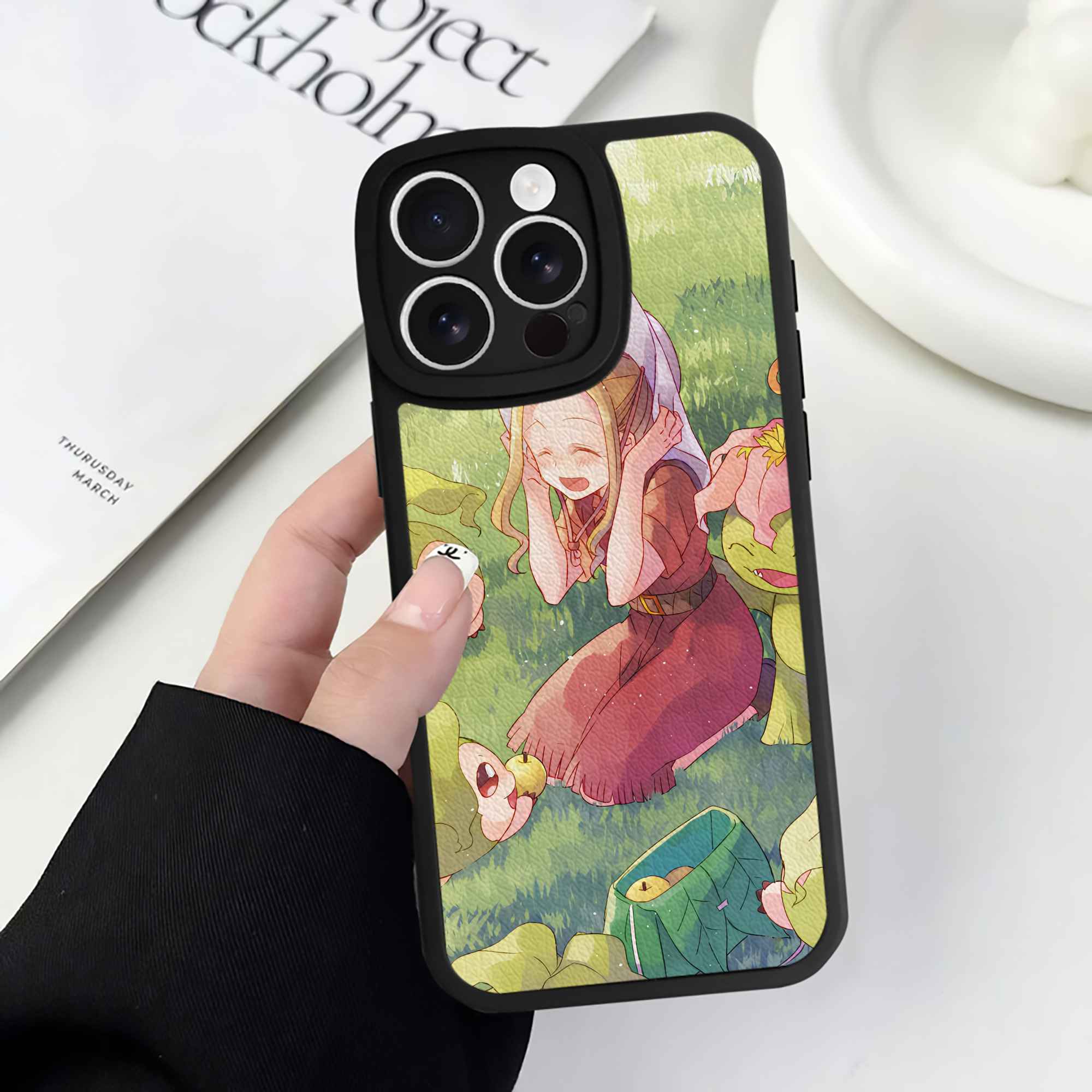 （画像用） Digimon デジタルモンスター/デジモン 【iPhone 16シリーズ対応】シリコンスマホケース（レザー調） 材質：シリコン